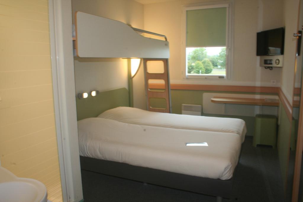 Ibis Budget Niort - 拉克雷奇 外观 照片