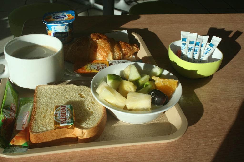 Ibis Budget Niort - 拉克雷奇 外观 照片